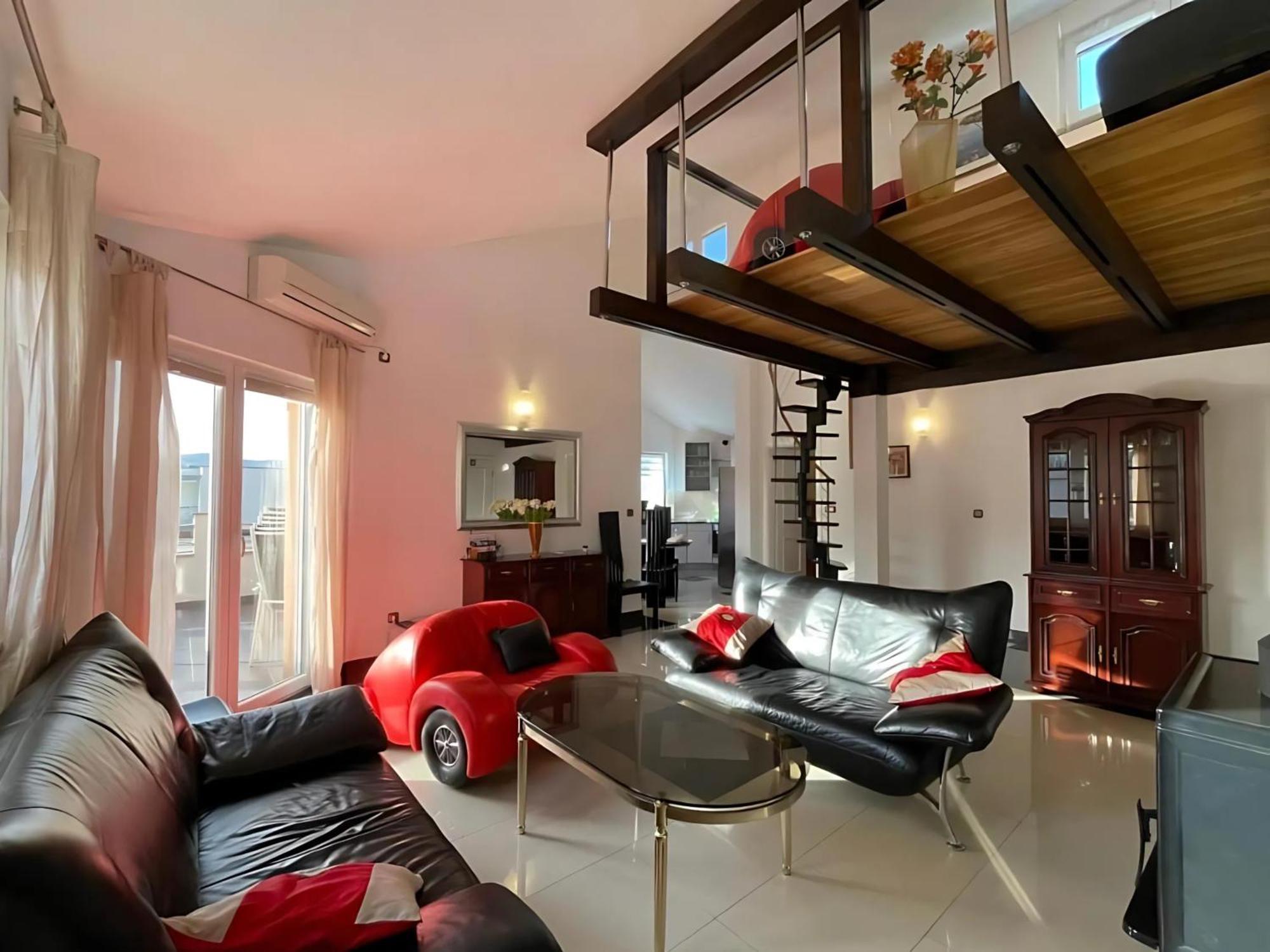 Villa Andrijana - Exclusively Yours - Family Getaway With Private Pool Kastela Exterior photo